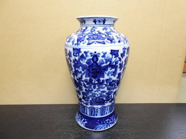 清朝？染付壺　MA285