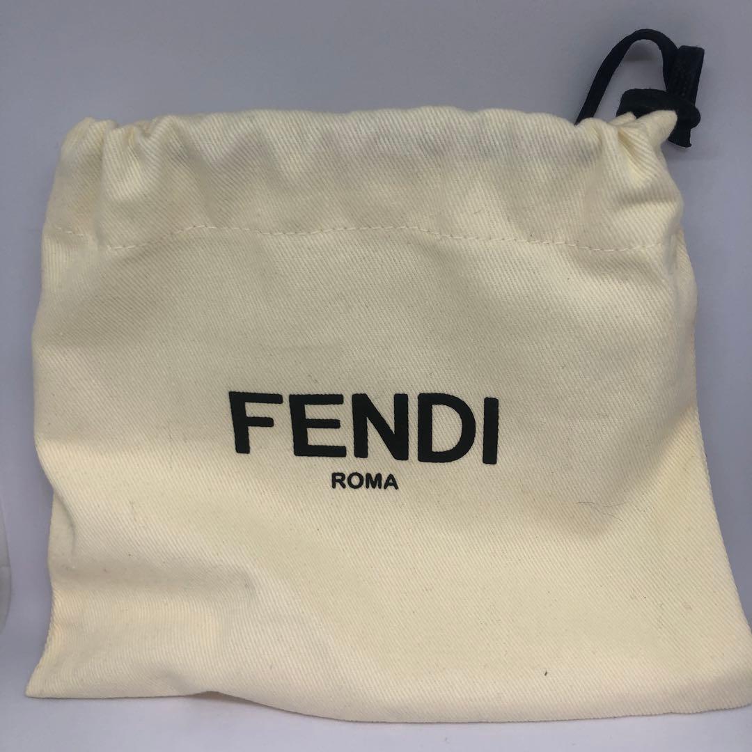 【値下げ⭕️】FENDI フェンディ エフイズ 二つ折り財布 ブラック