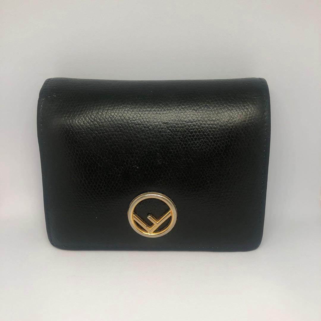 【値下げ⭕️】FENDI フェンディ エフイズ 二つ折り財布 ブラック