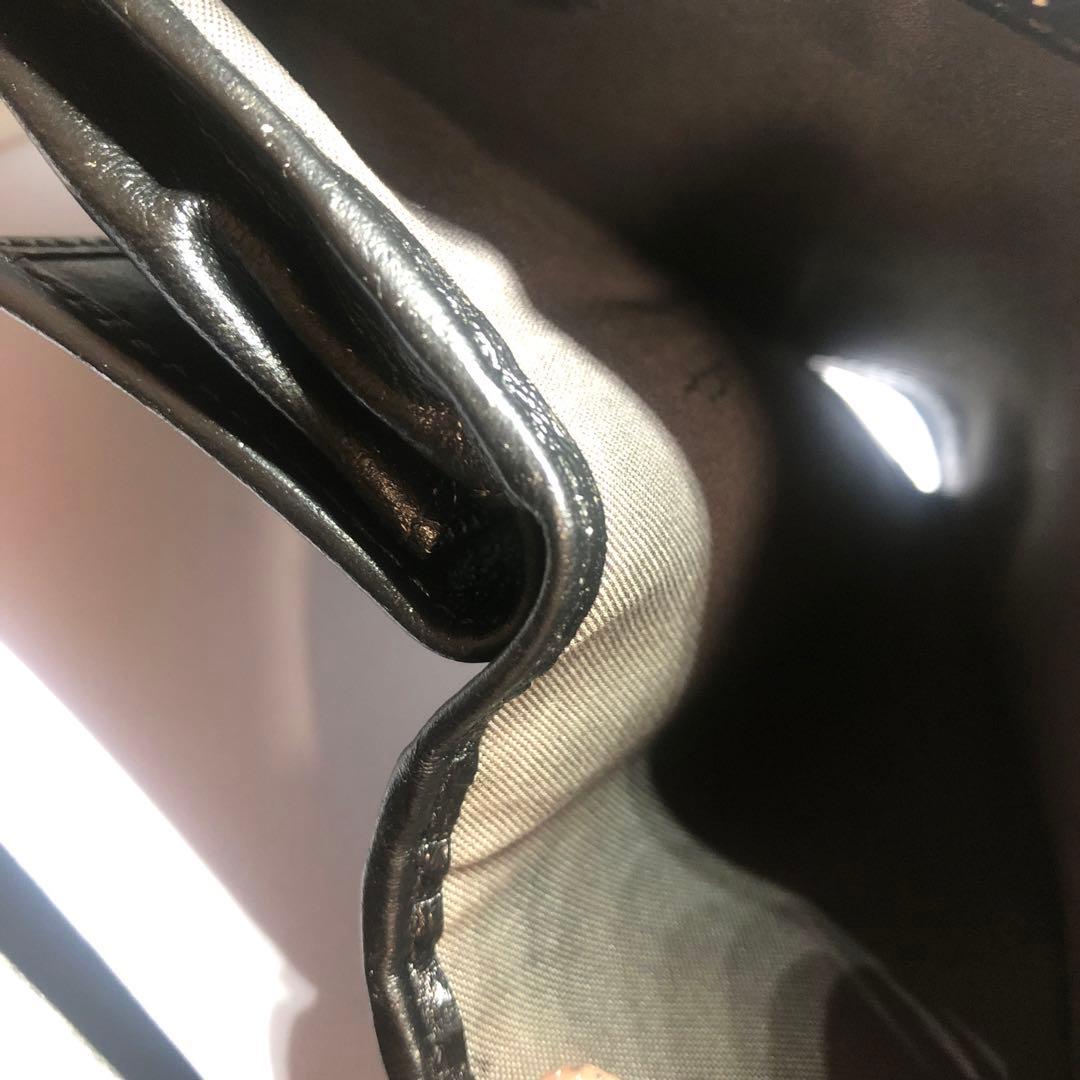 【値下げ⭕️】FENDI フェンディ エフイズ 二つ折り財布 ブラック