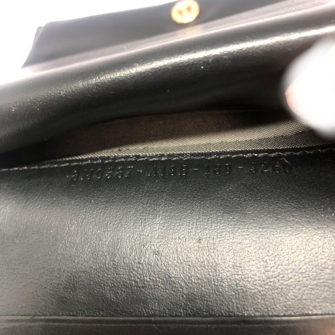 【値下げ⭕️】FENDI フェンディ エフイズ 二つ折り財布 ブラック