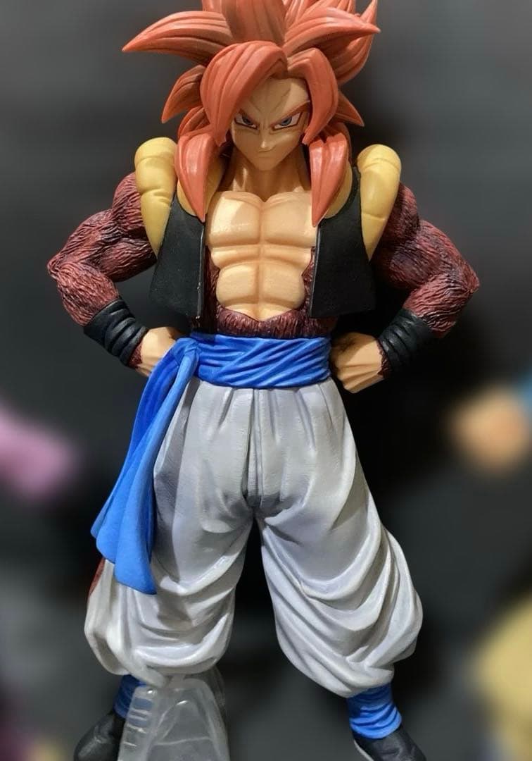 ドラゴンボールフィギュア　一番くじ　グレイテストサイヤン　超サイヤ人4