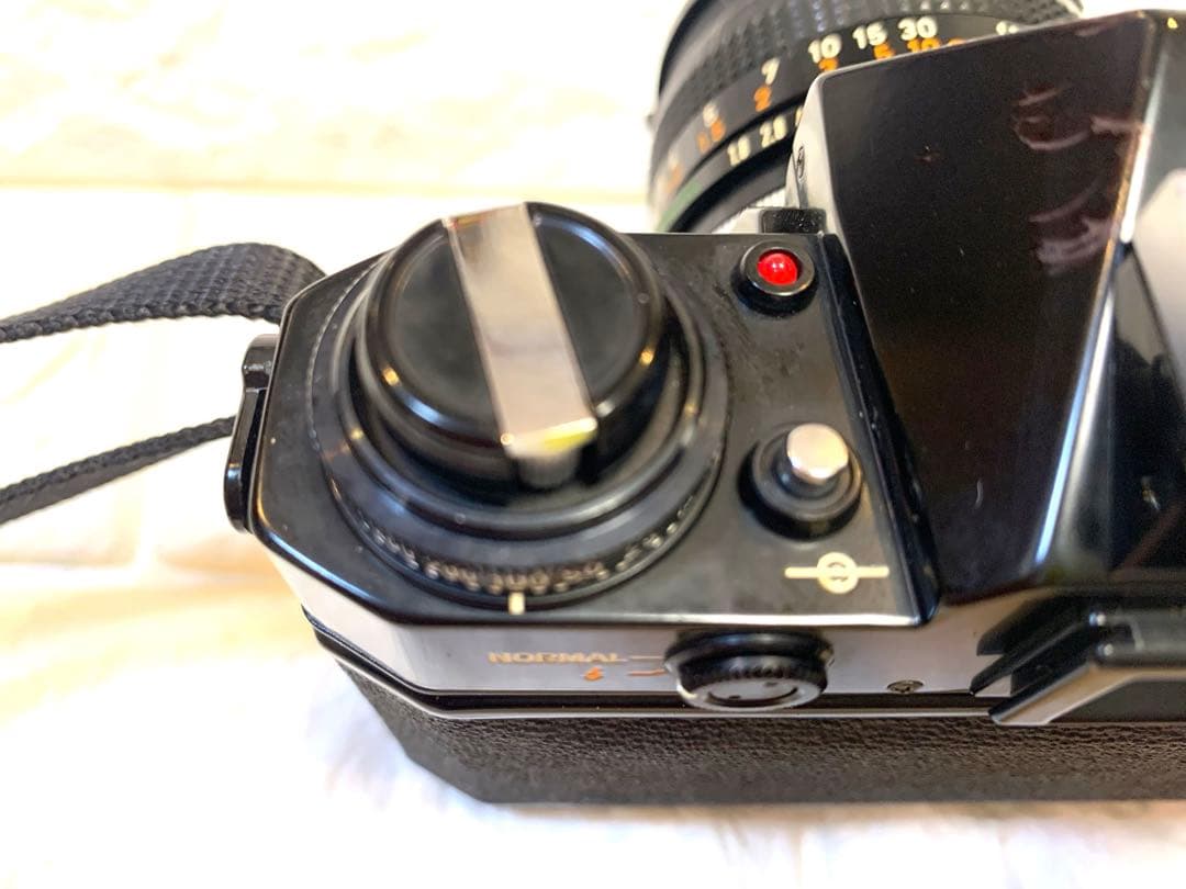 キャノンCanon EF 一眼レフカメラ 50mmレンズ付き