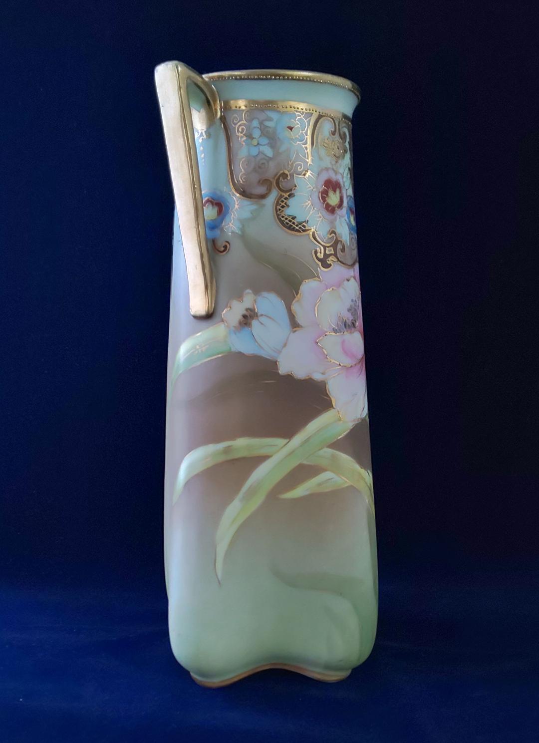 SALE❗️ オールドノリタケ  花瓶 欄の花  金彩  金点盛り 和の雰囲気