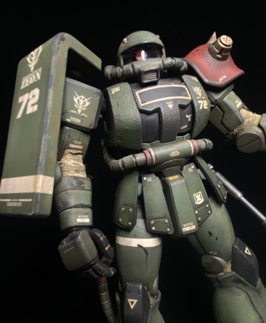 【ガンプラ完成品】　MG ザクⅡ （シャア専用Ver.2）　改修