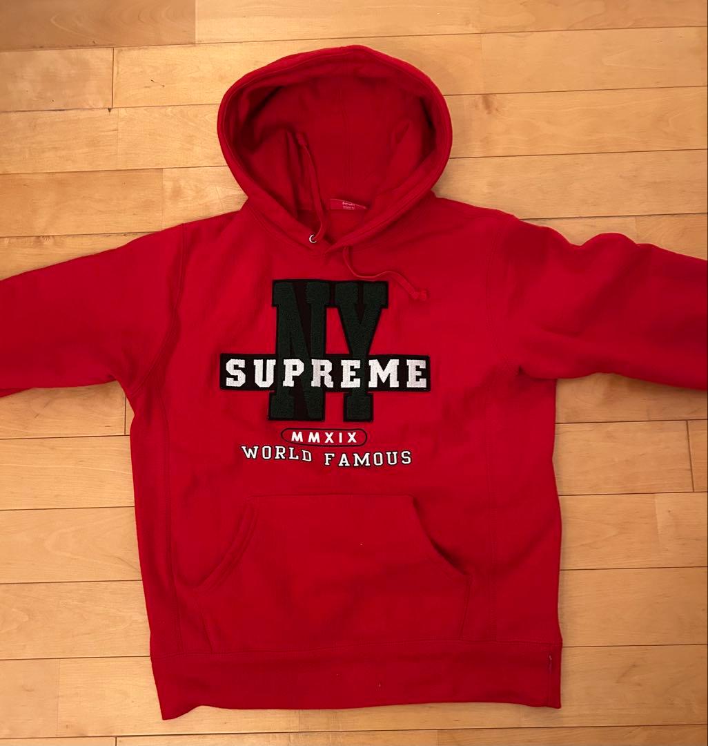 SUPREME レッド パーカー Sサイズ