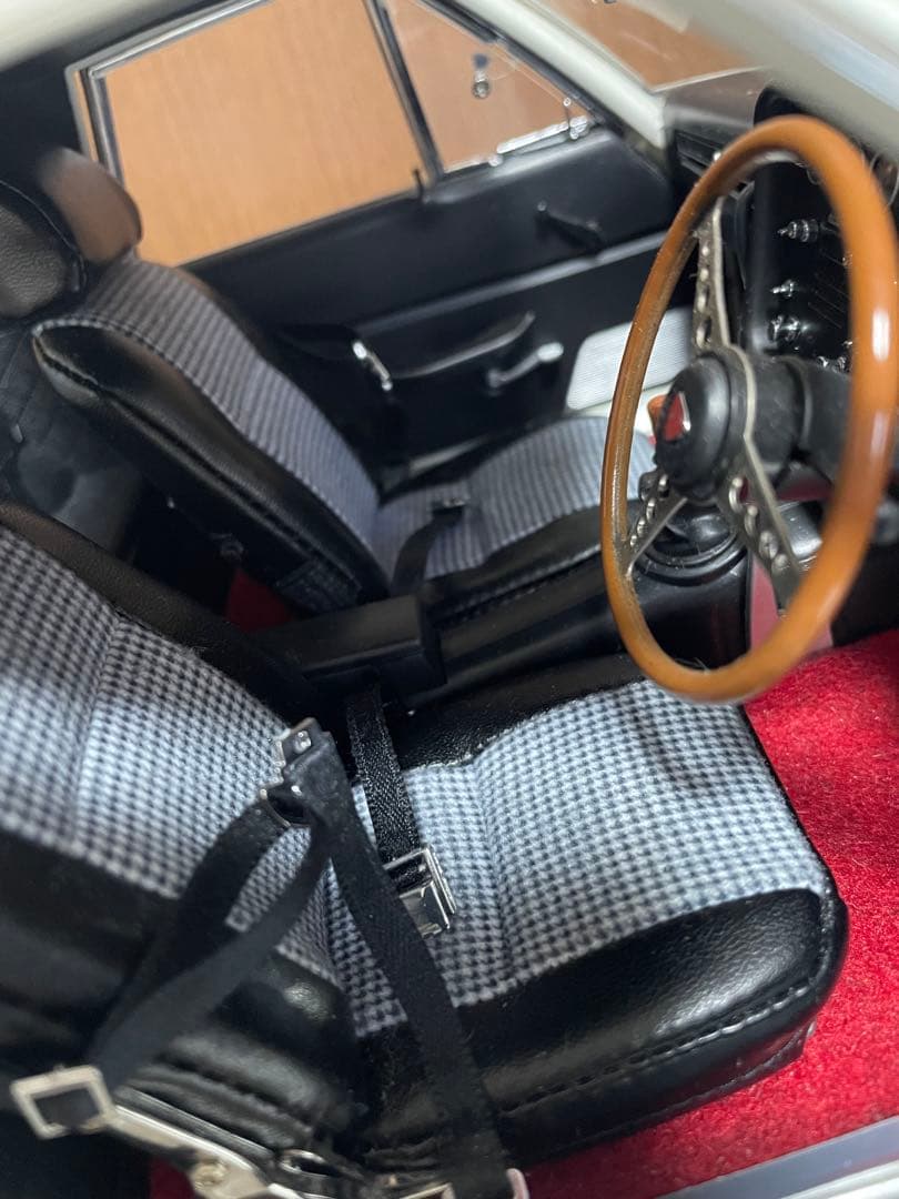 デアゴスティーニ マツダ コスモスポーツ 完成品 エンブレム付