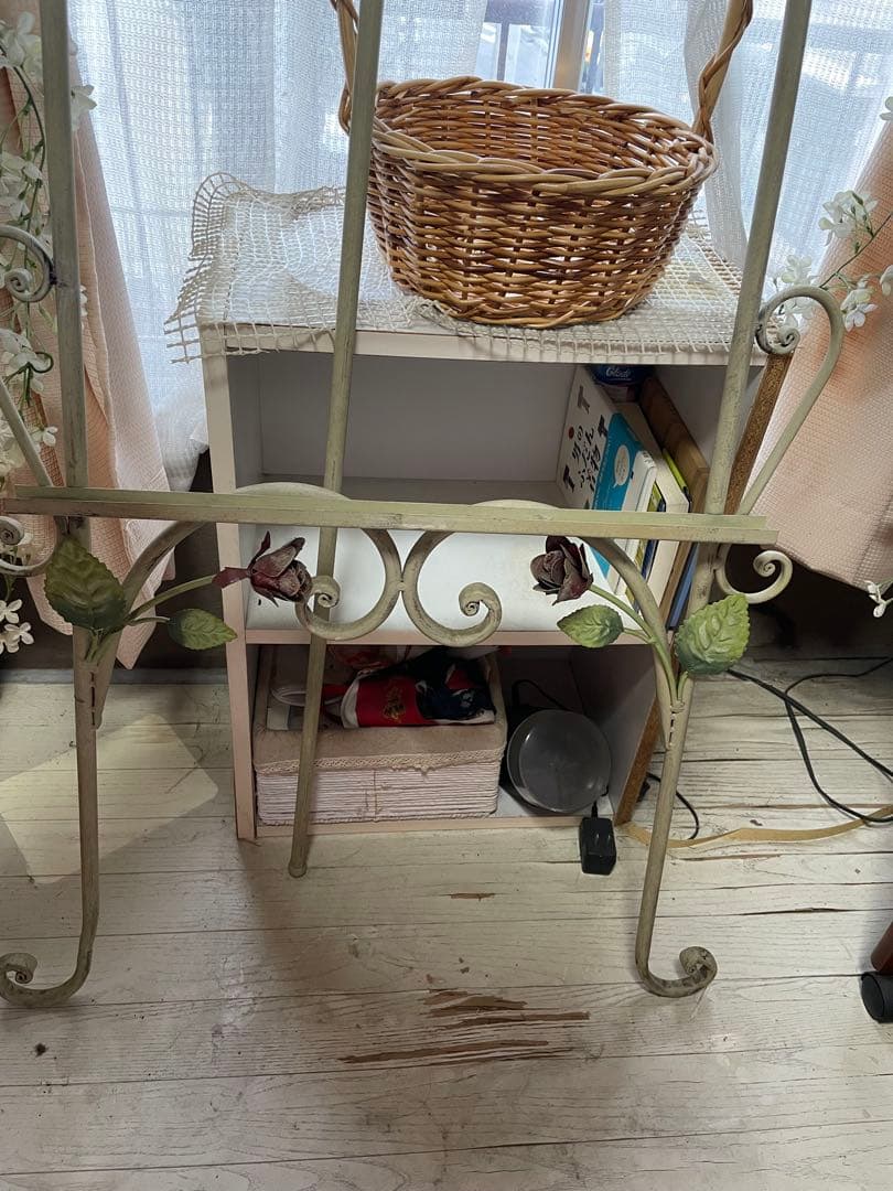 装飾イーゼル　店舗にも