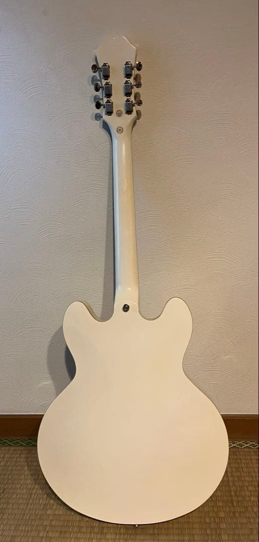 Epiphone casino ホワイト