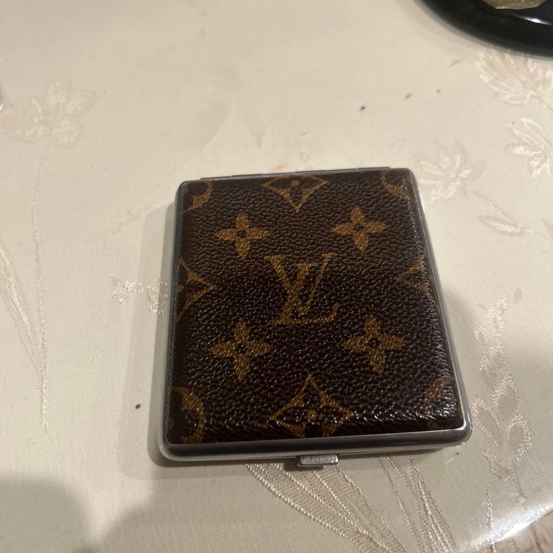Louis vuitton代のルイヴィトン シガレット ケース希少なヴィンテージ