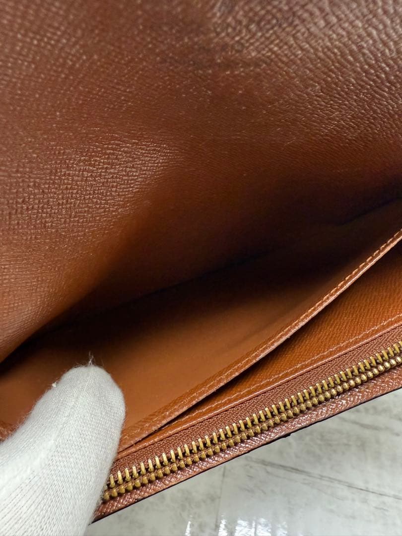 Louis Vuitton モノグラム 二つ折り財布 中古