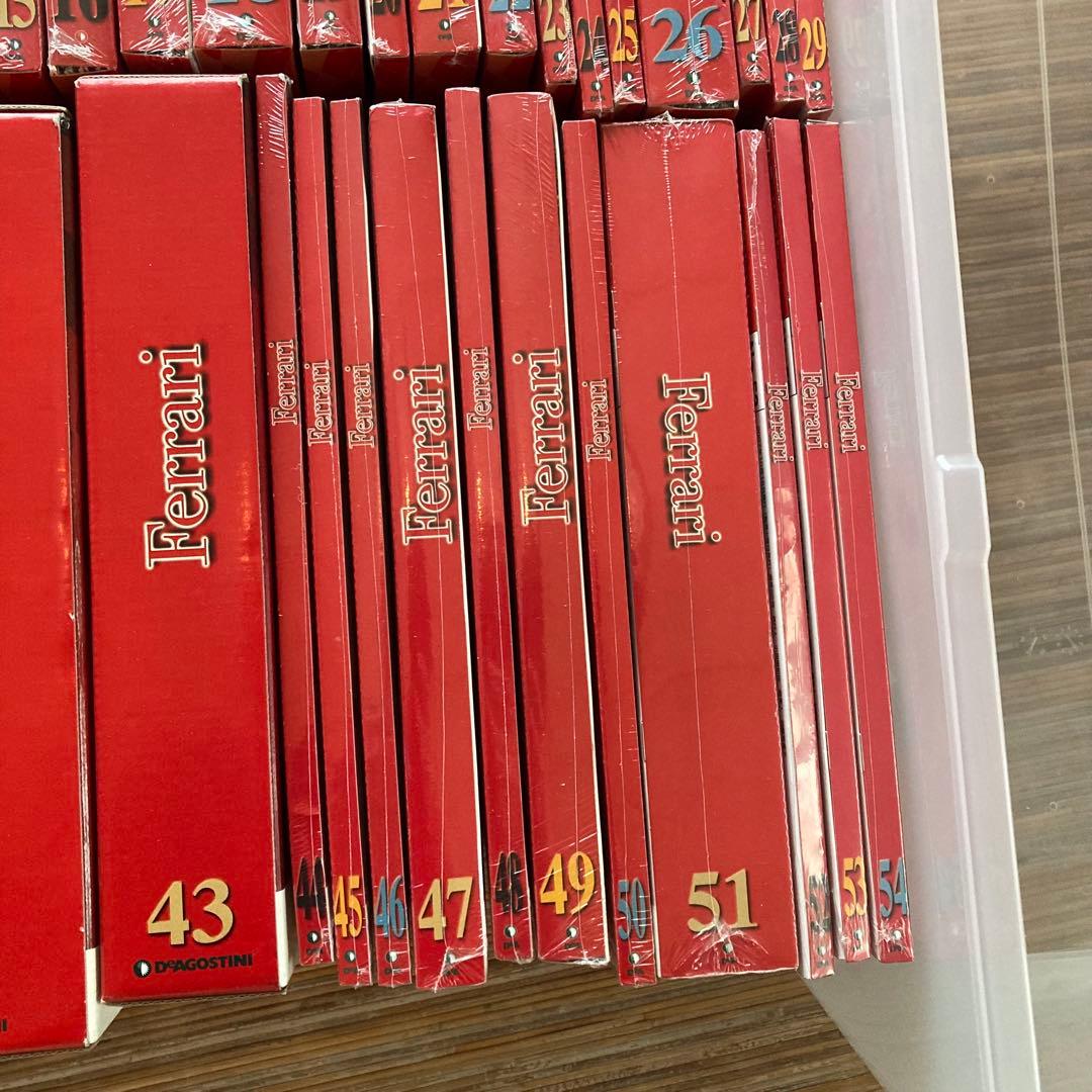 未開封　ディアゴスティーニ　フェラーリF2004 1〜54巻　部品欠品なし