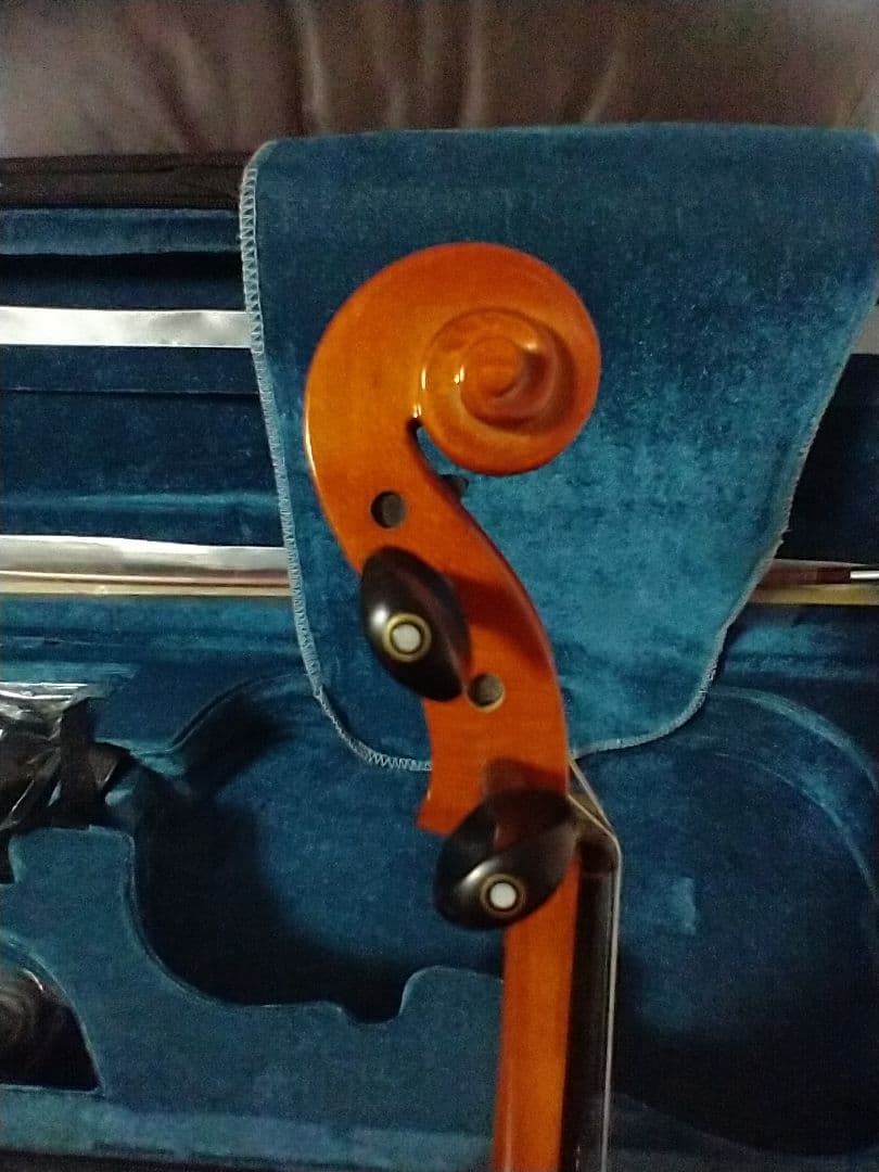 新品　Yamahaモデル セイレントバイオリン　エレキバイオリン