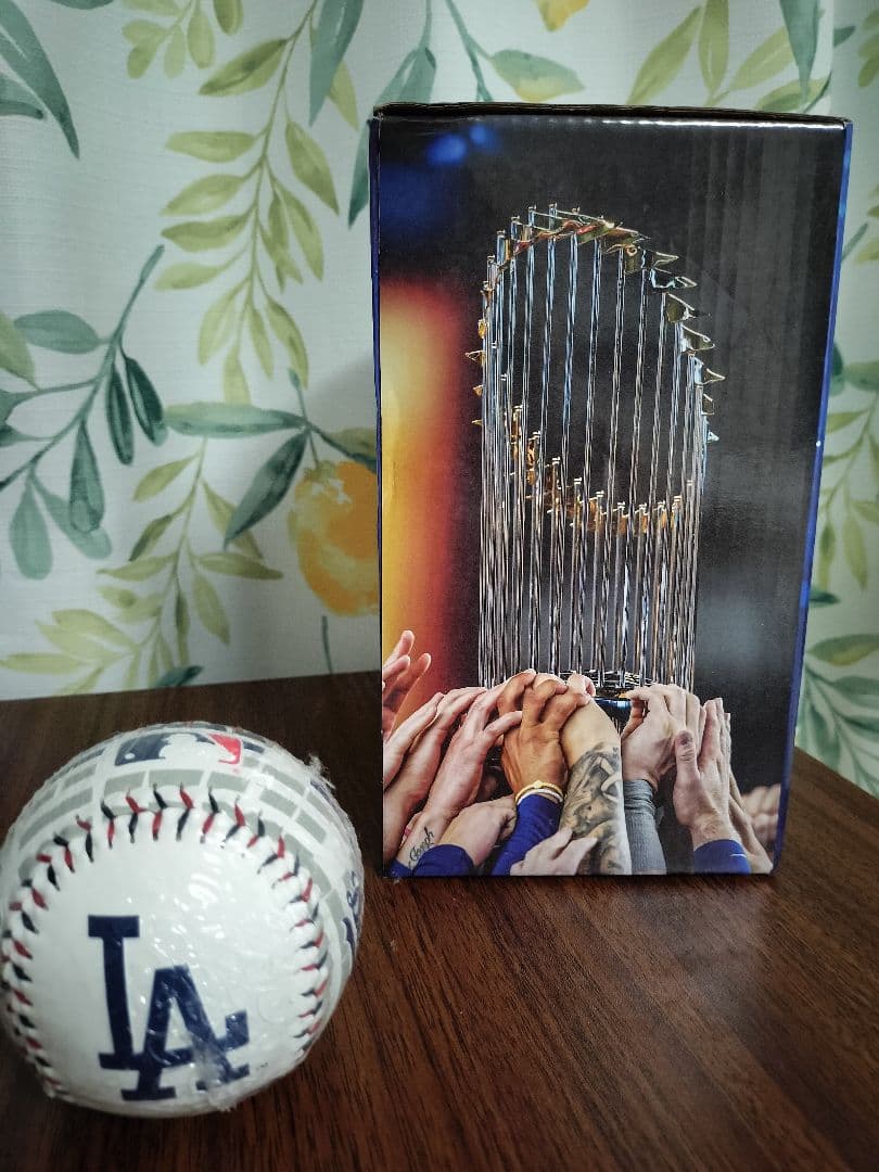 ロサンゼルス・ドジャース レプリカトロフィー