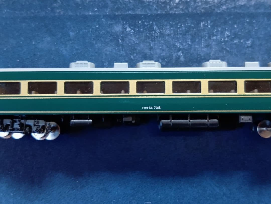 TOMIX JR14-700系サロンカーなにわ 基本・増結セット