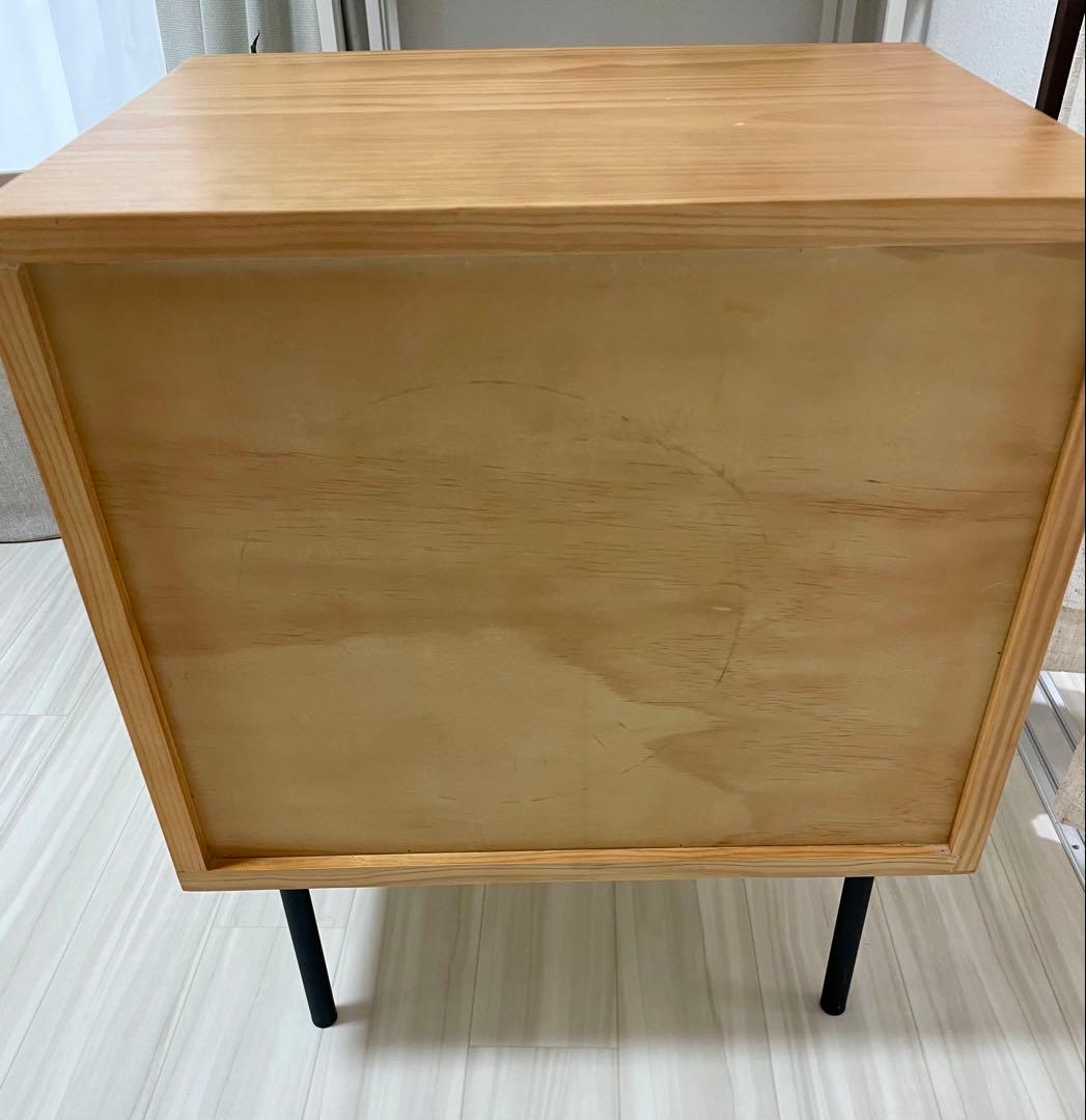 木製ラタン扉キャビネット