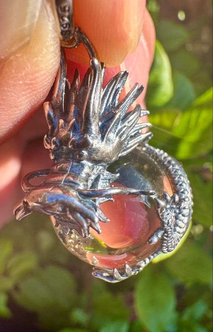 透明感たっぷりのガーデンクウォーツのペンダントトップ　ご希望の方にチェーン無料