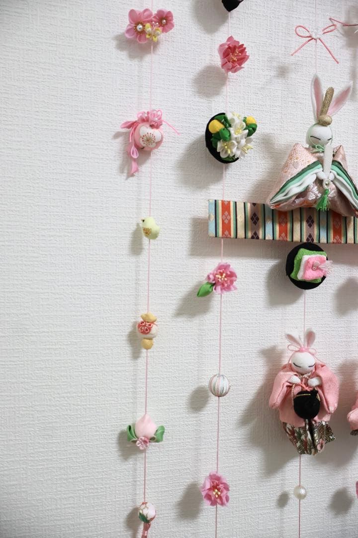 特大　五段飾り風　　桃の花お雛様　　　（壁掛け　つるし飾り）