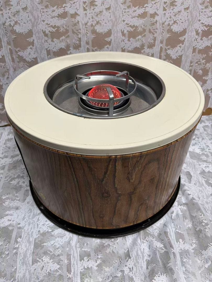 円形ストーブ 木目調（13）