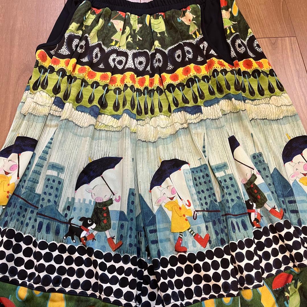 小*️様 【美品】OLLEBOREBLA アルベロベロ　ガウチョパンツ　雨の日の