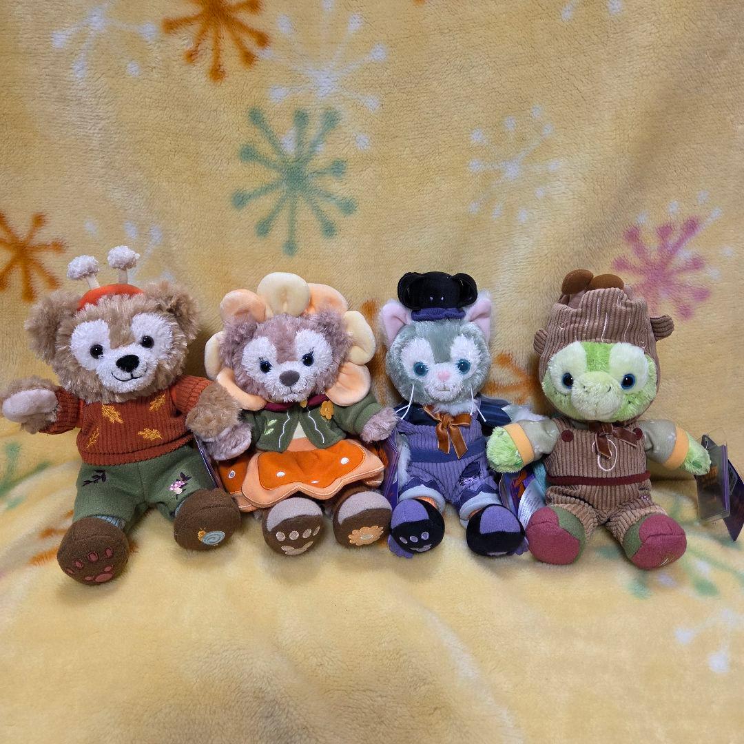 香港ディズニー　ハロウィン　2025　ぬいぐるみ　4体　ダッフィー&フレンズ