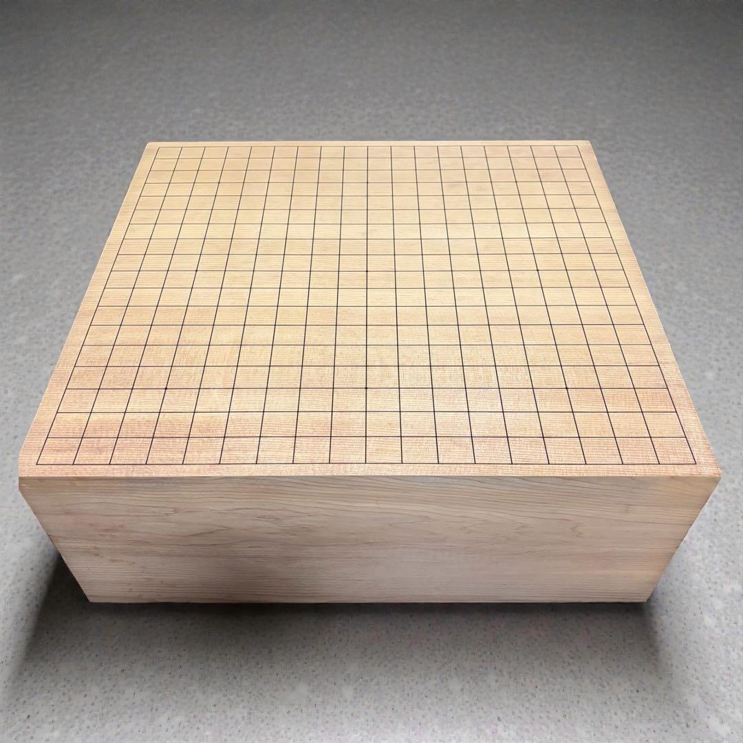 【重厚6寸】天然木 囲碁板 セット 脚付碁盤 蛤碁石 那智黒石 ヘソ付 良木目