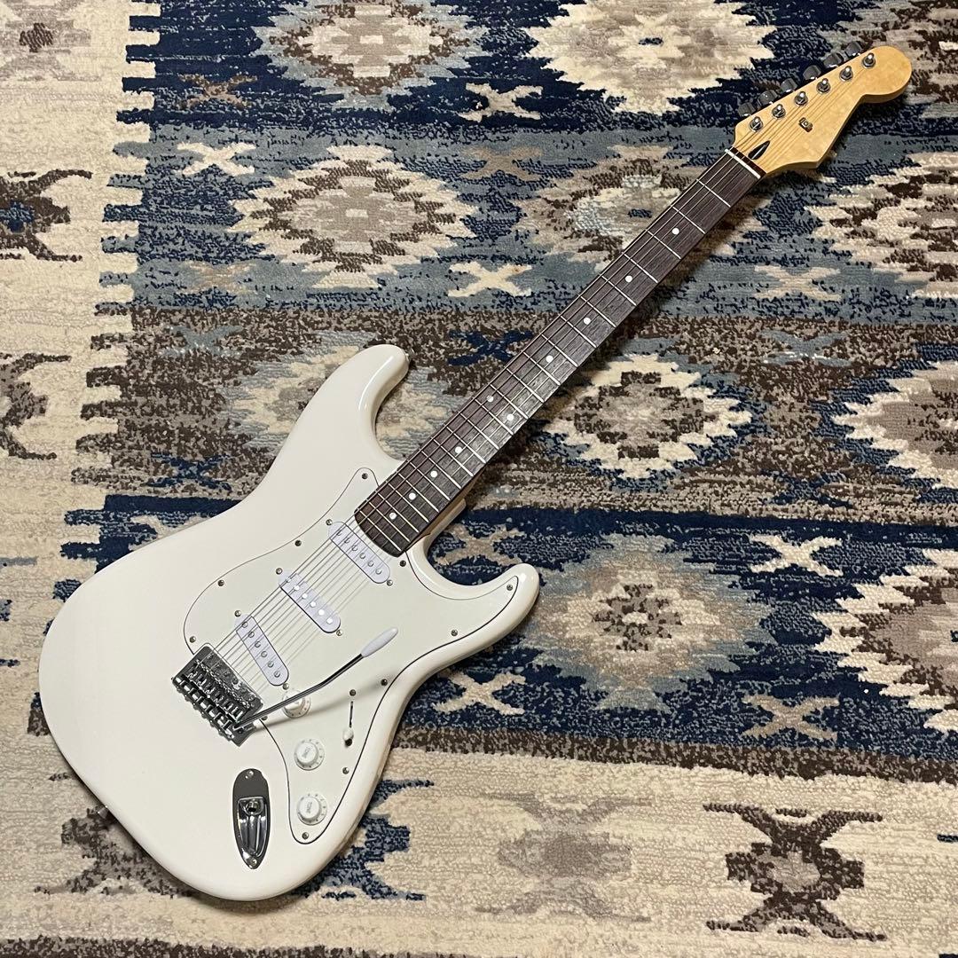 ノーブランド Fender Stratocaster スタイル