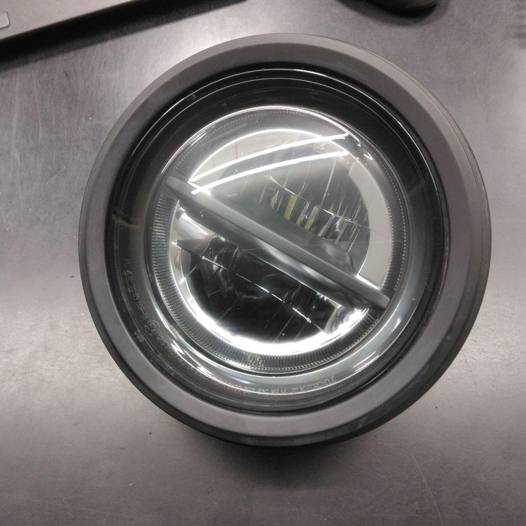 ヤマハ22～XSR900純正ヘッドライト　中古品