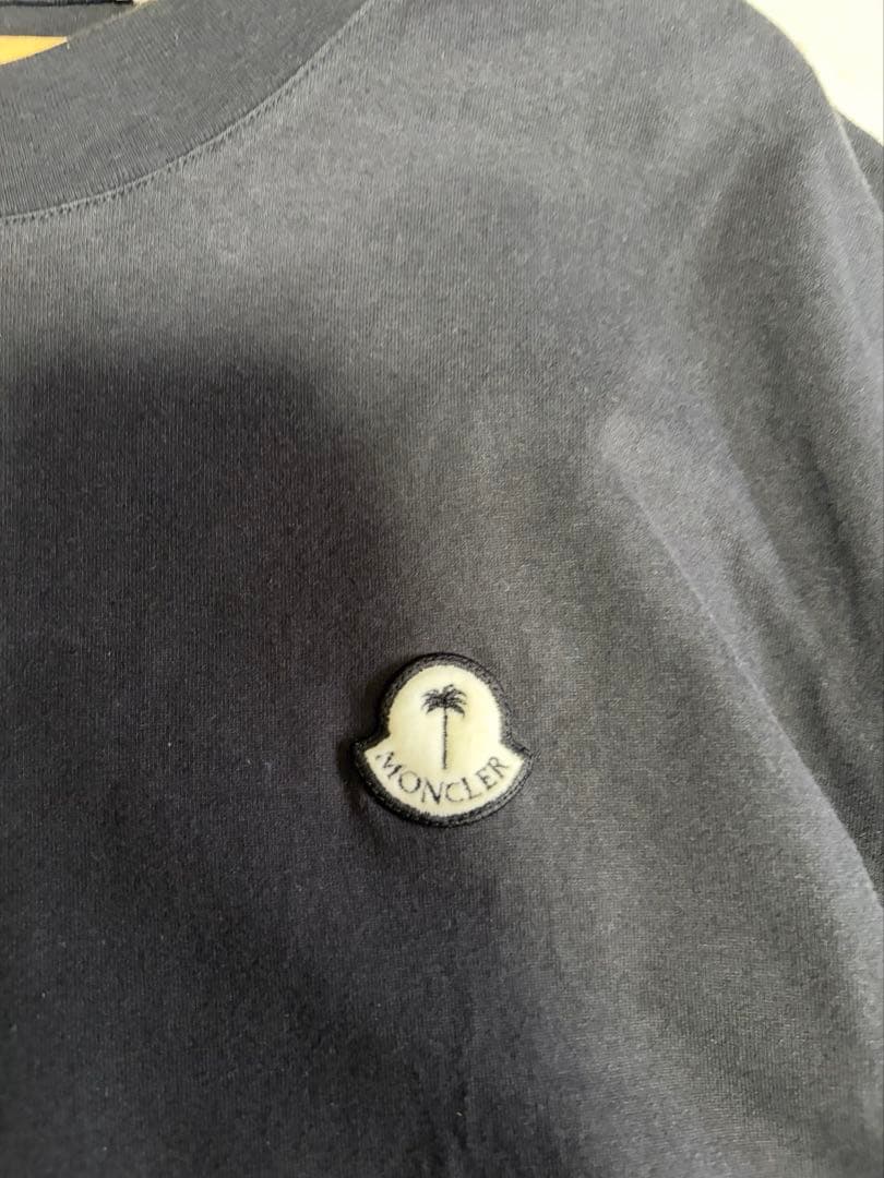モンクレール×パームエンジェルス アーチロゴ Tシャツ　palm angels
