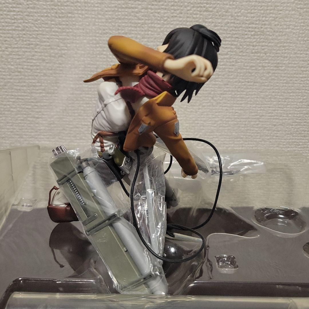フィギュア　進撃の巨人 ミカサ