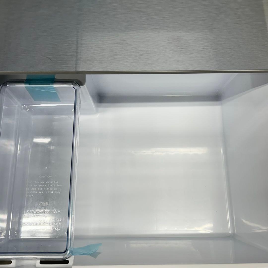 945 22年製　大型　冷蔵庫　272L 小型　一人暮らし　家庭用　200L強