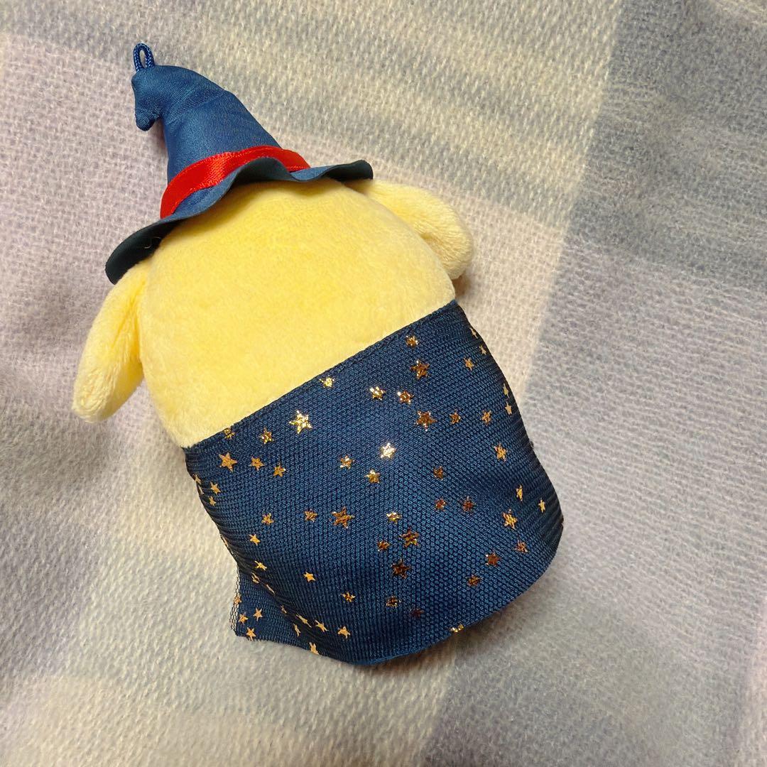 ポムポムプリンカフェ　マスコット　魔法使い