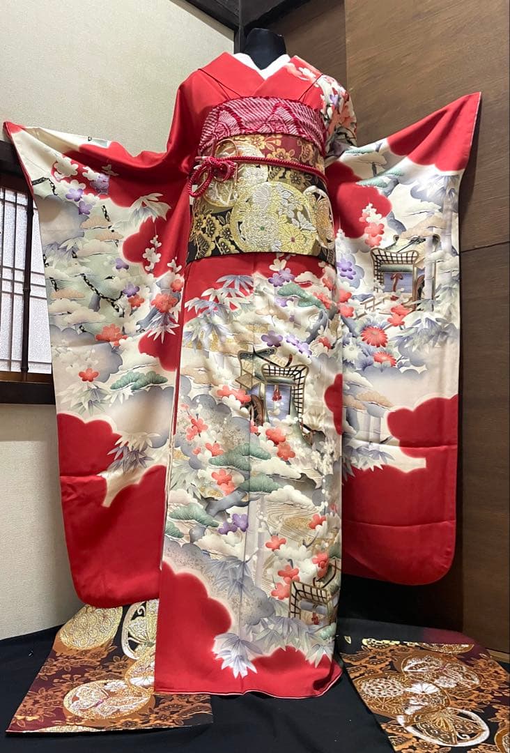 振袖フルセット6点サイズM〜Ｌサイズ御所車花文　松竹梅　暈し染め　金彩　正絹