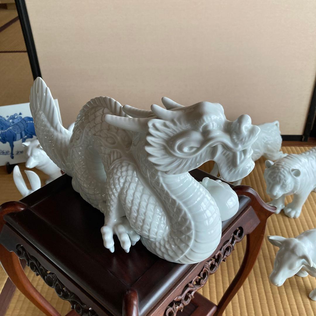 有田焼　白磁　12干支　置物セット