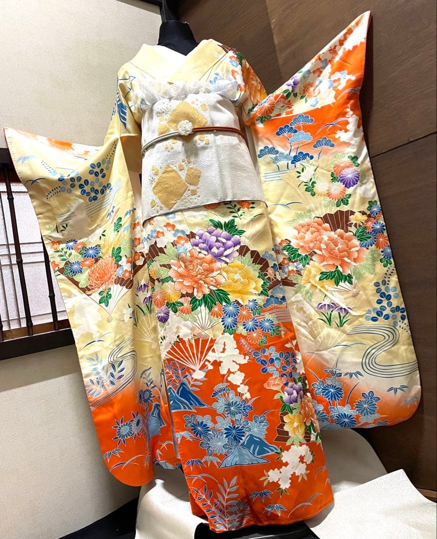 振袖 フルセット6点サイズM〜Ｌ 駒刺繍　扇面草花文　暈し染め　正絹