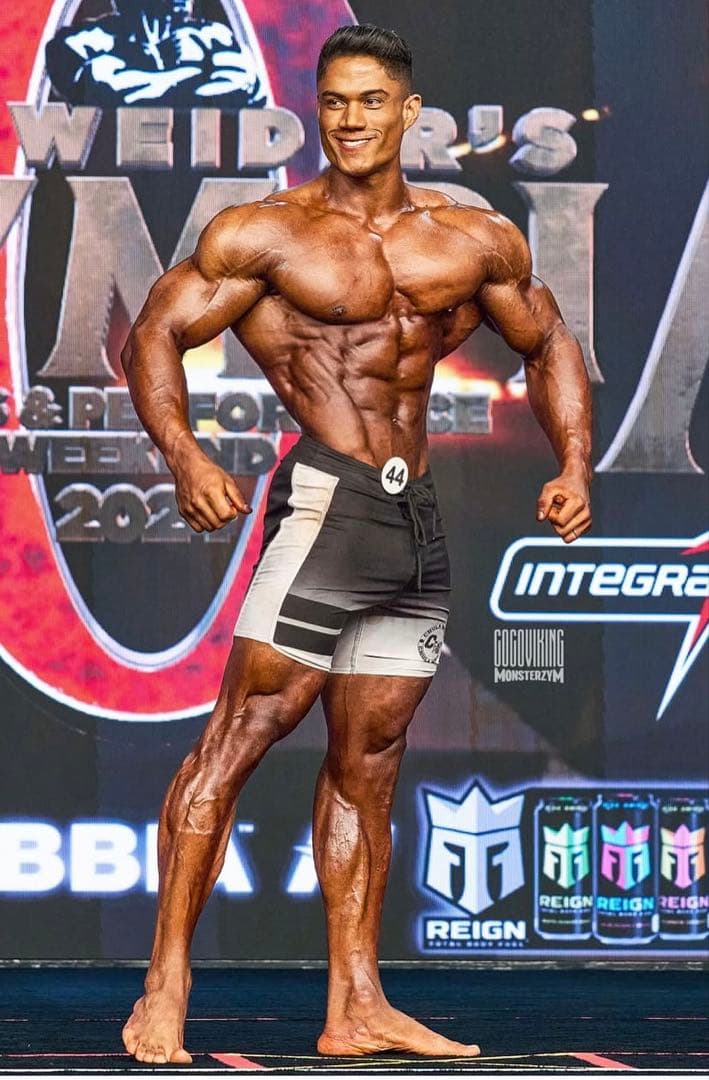 【早い者勝ち】チュラウエア　サーフパンツ　30