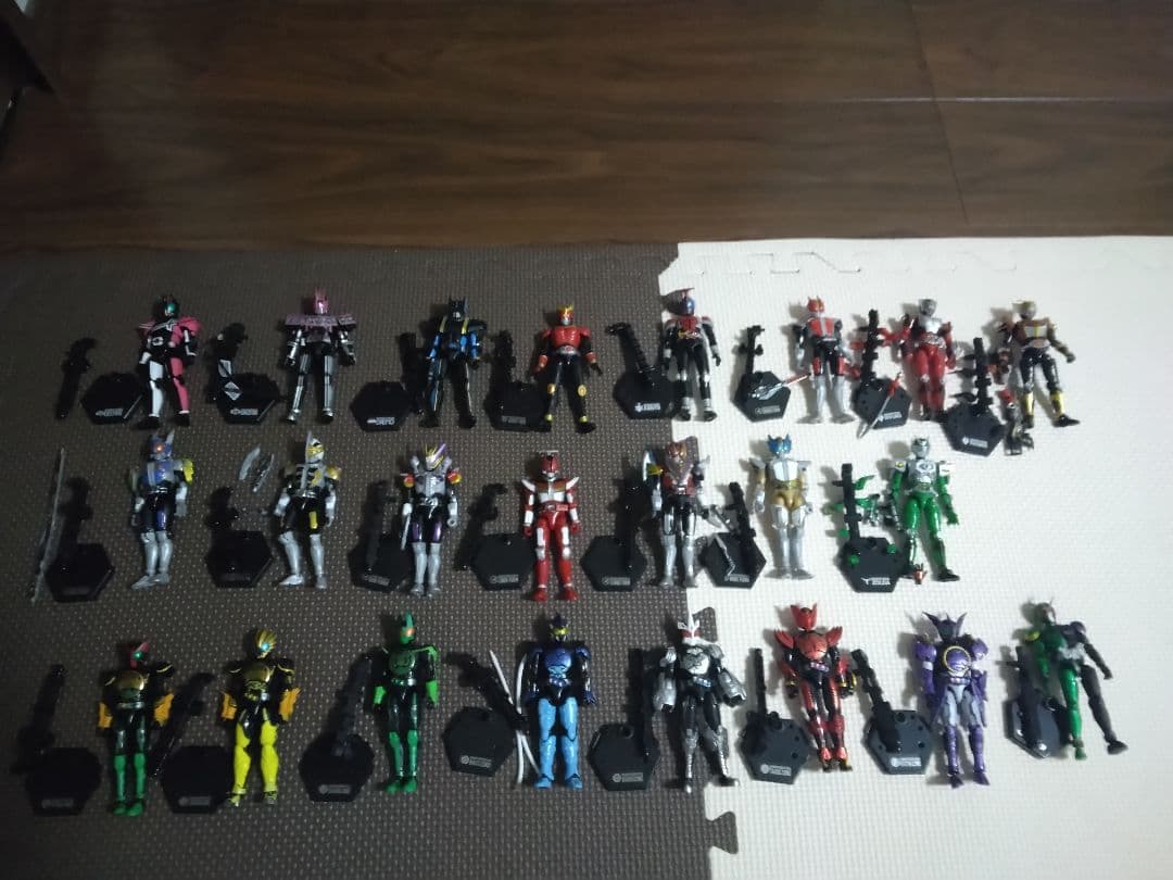 装動　仮面ライダー 200体以上