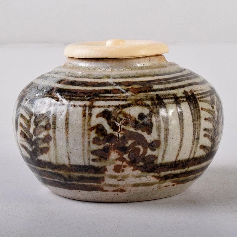 タイ古陶磁　スンコロク　宋胡録　香合　蓋物　時代箱　V　R8148