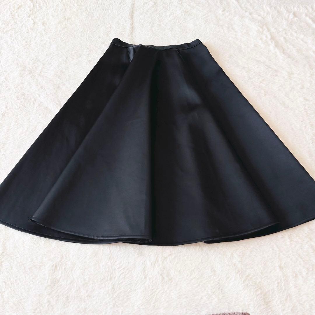 【美品】 ヨーコチャン サーキュラースカート フレア 38 サテン ブラック