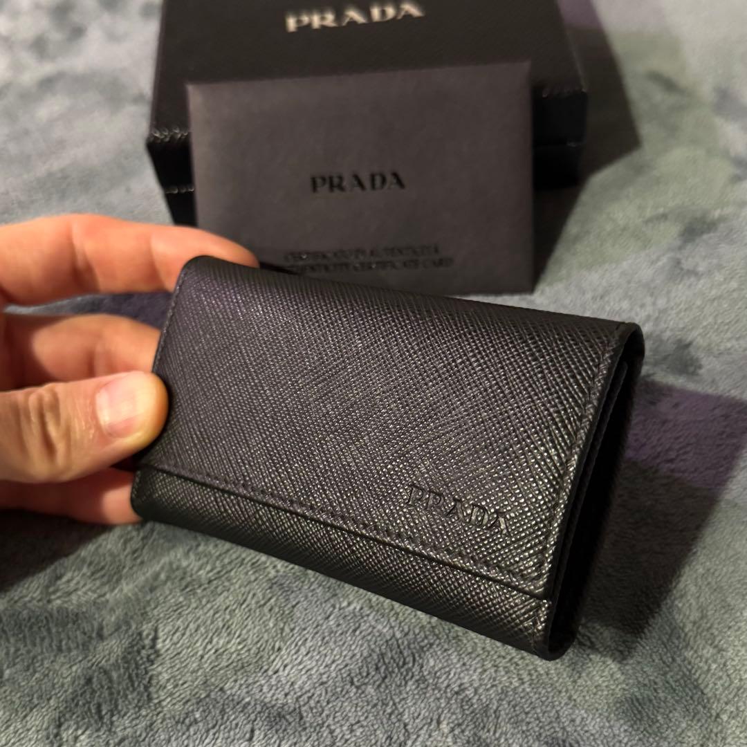 【年末年始も即発送・極美品】PRADA キーケース＋二つ折り財布＋ケース