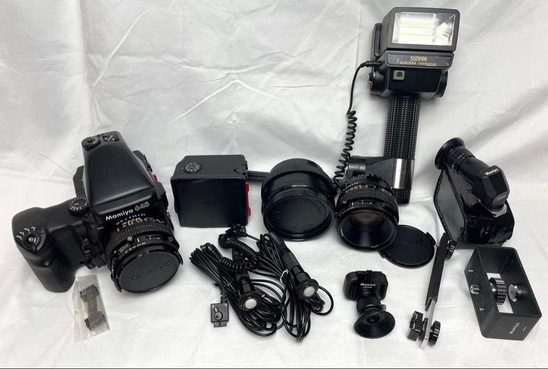 mamiya645PRO アルミケース付き