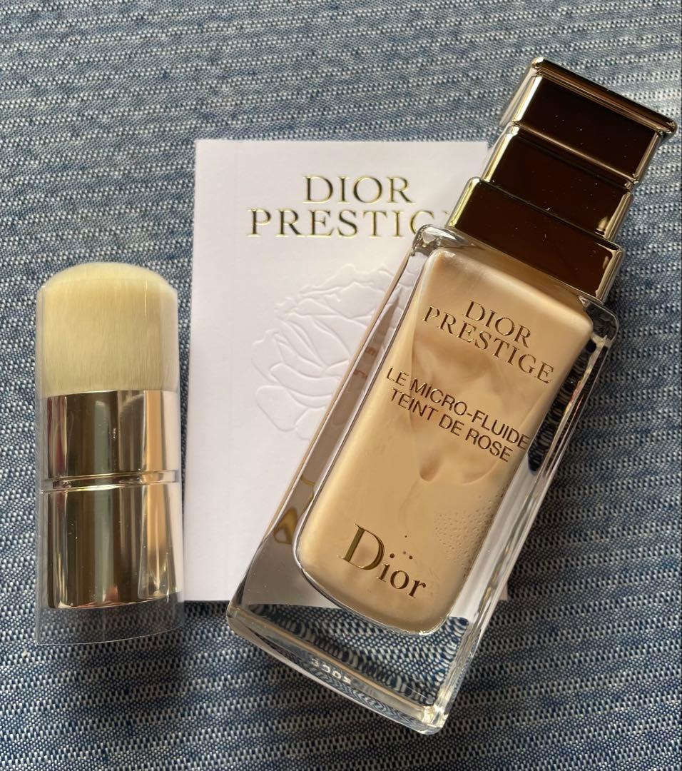 Dior プレステージ ル フルイド タン ドゥ ローズリキッド　0N