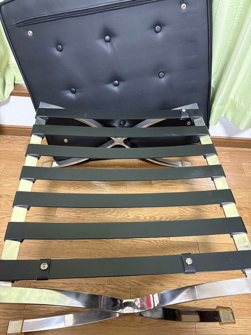 バルセロナチェア　オットマン リプロダクト