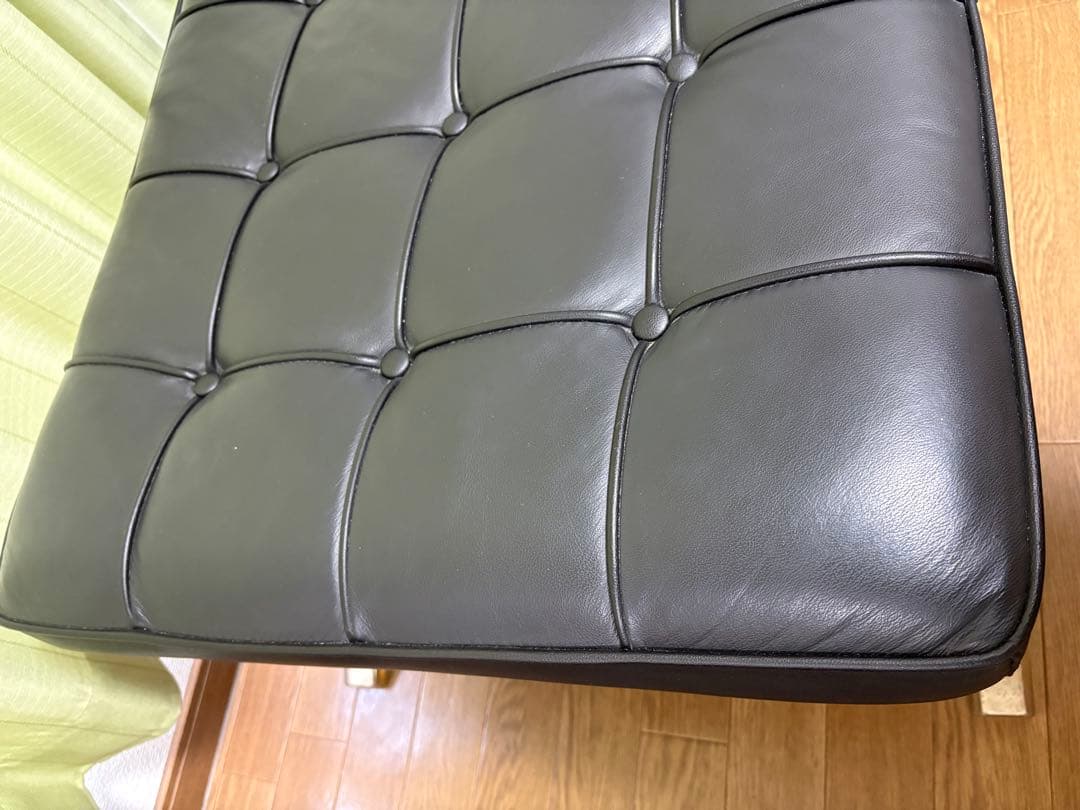 バルセロナチェア　オットマン リプロダクト