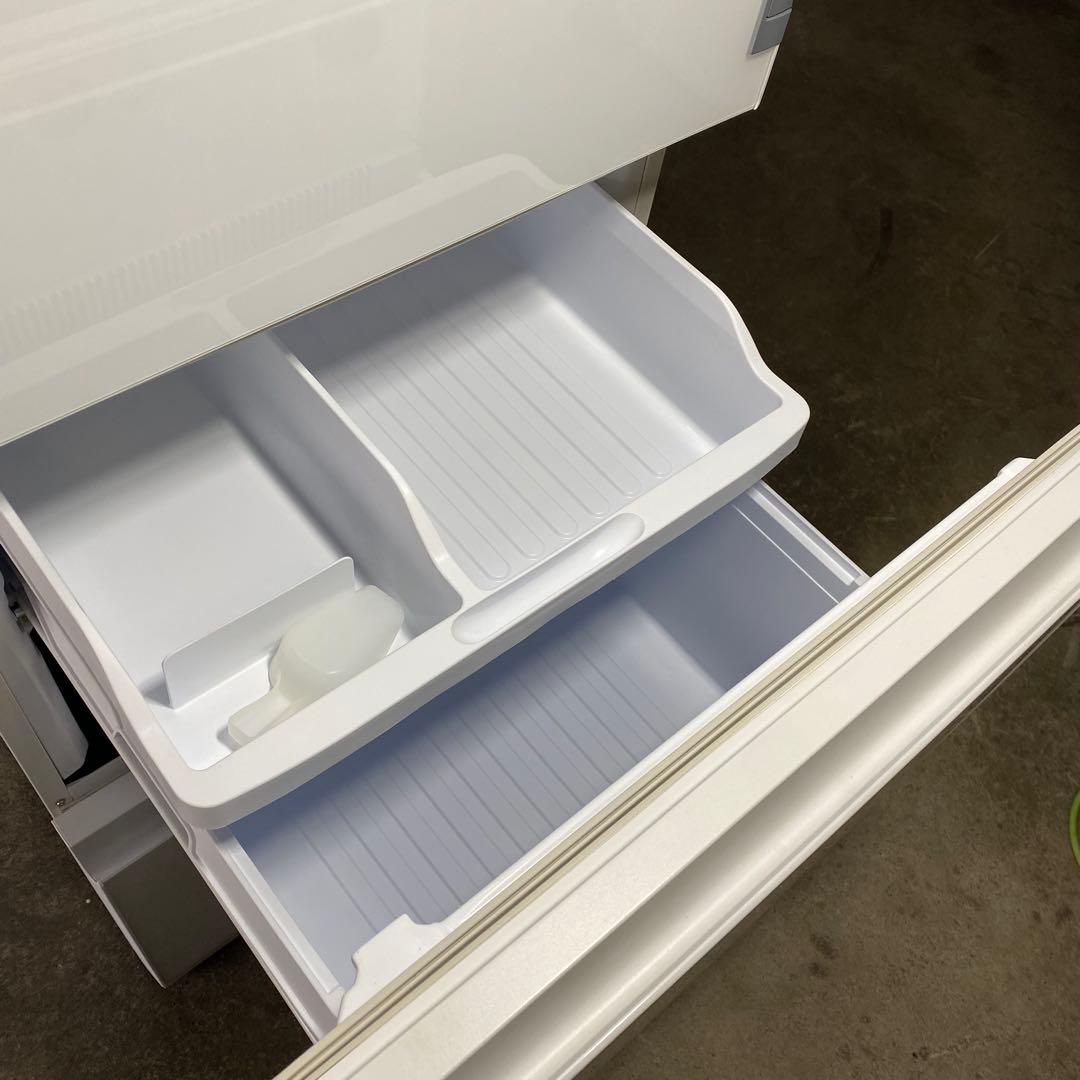 ごるごるふ様【美品】SHARP ノンフロン冷凍冷蔵庫 SJ-GW35F-W