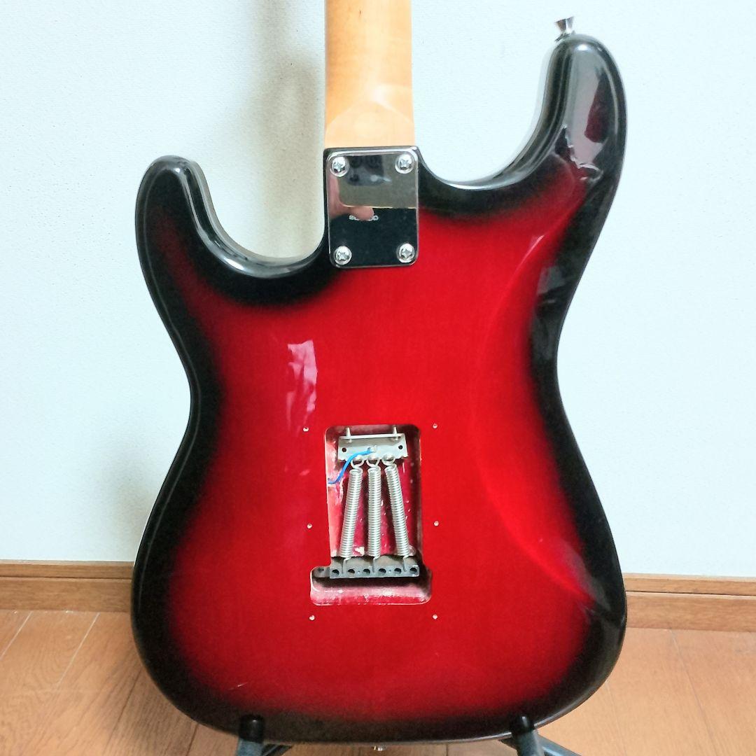 PhotoGenic　ストラトキャスタータイプ　エレキギター　弦は新品に交換済み