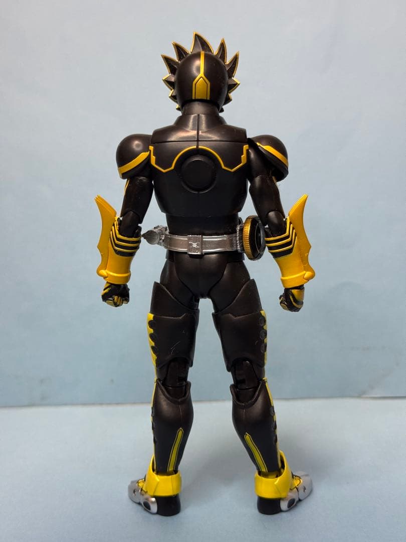 フィギュアーツ真骨彫「仮面ライダーオーズ　ラトラータコンボ」