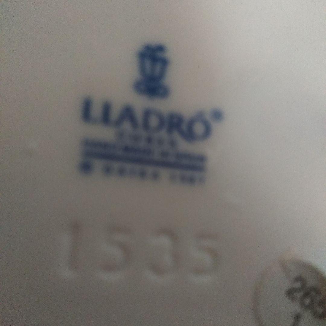 リヤドロ LLADRO スペイン「みんな、おねんね」