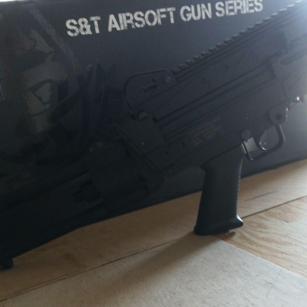 S&T M249 PARA ナイロンファイバースポーツライン電動ガンショート加工