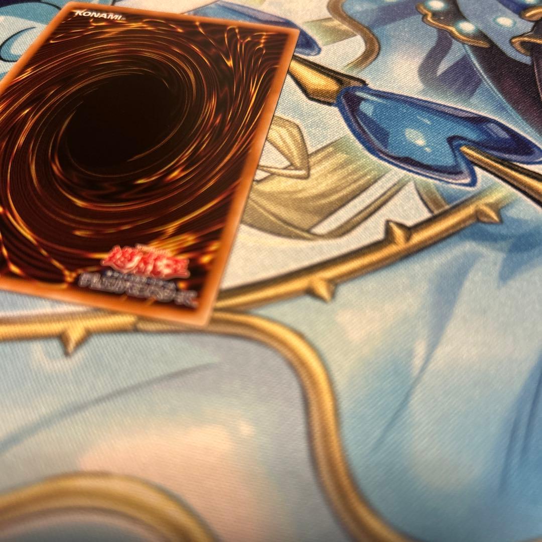 閃刀姫－レイ クオシク